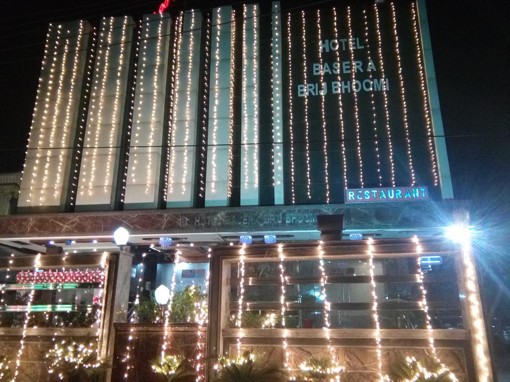 Hotel Basera Brij Bhoomi Vrindávan Kültér fotó