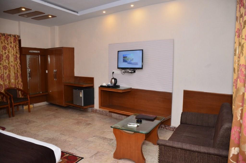 Hotel Basera Brij Bhoomi Vrindávan Kültér fotó