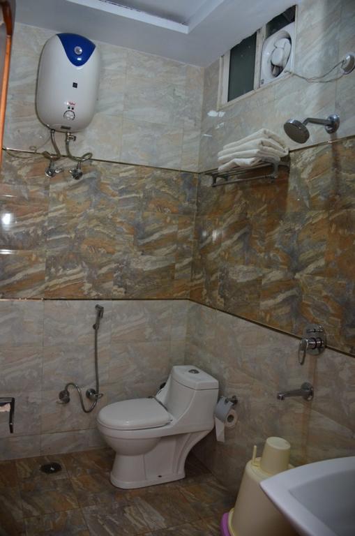 Hotel Basera Brij Bhoomi Vrindávan Kültér fotó